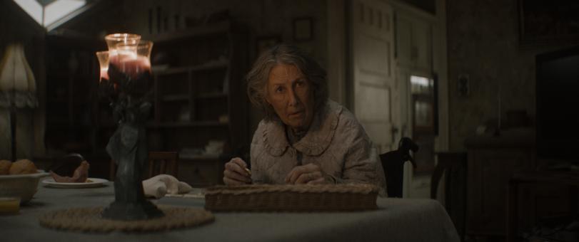 MAUDE DAVEY dans le rôle de Polly dans EVIL DEAD BURN, un film de Warner Bros. Pictures et Sony Pictures.   © Sony Pictures Releasing Switzerland GmbH
